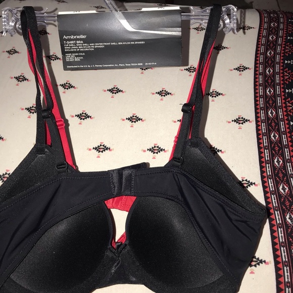 Bras * brand new ** - Picture 2 of 2